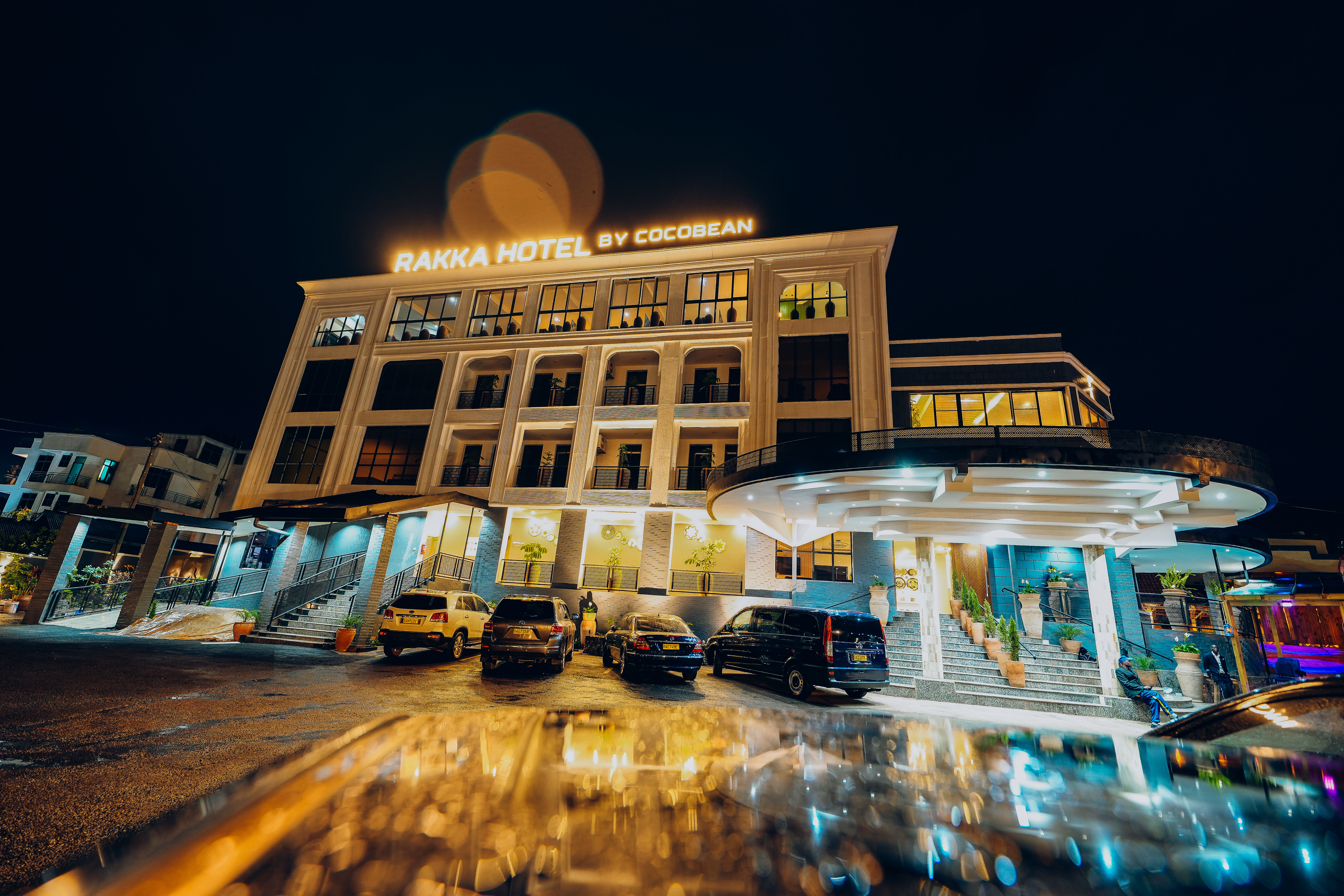 Rakka Hotel - Luxury hotel lobby and reception area in Kigali